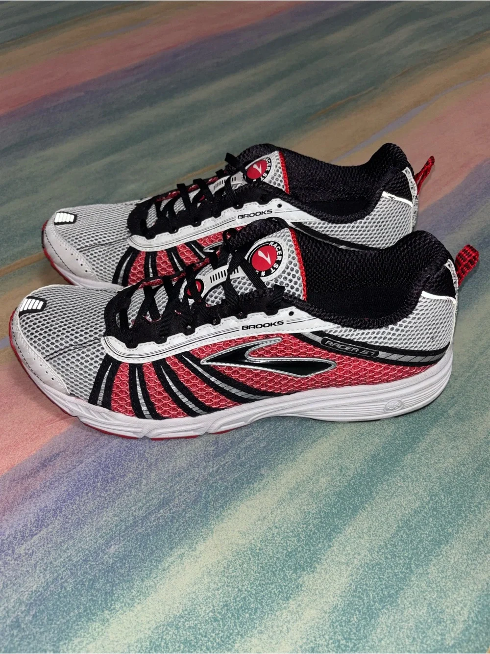 Brooks Racer ST 5 Running Shoes size 11.5 athletic sneakers